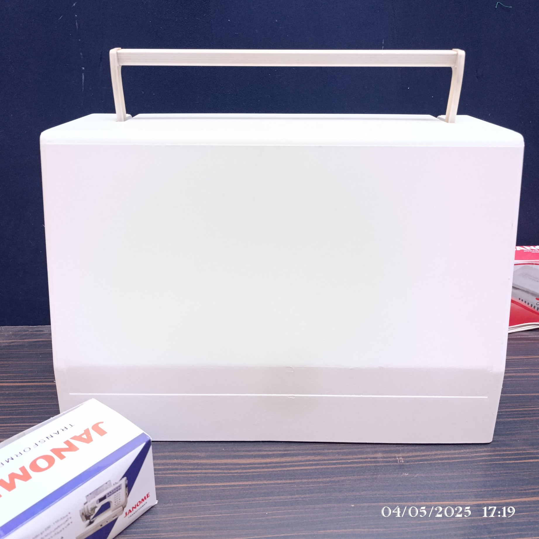 چرخ خیاطی اکسل ژانومه۶۴۰
